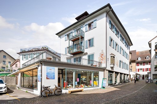 Residential and commercial building in the heart of Rapperswil (SG)
